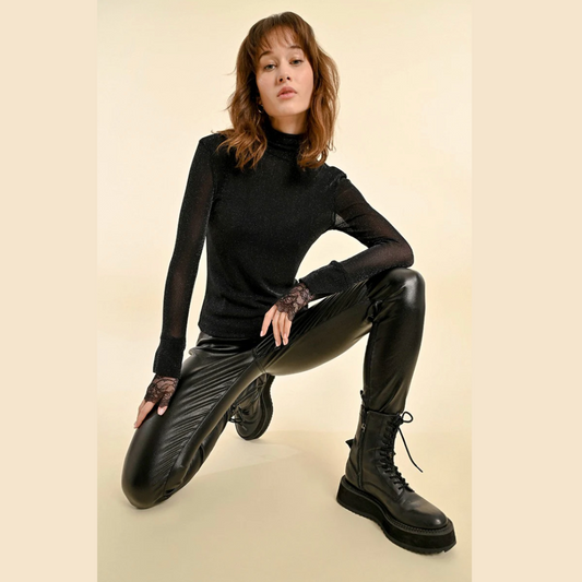 The Dazzler Thin Turtleneck