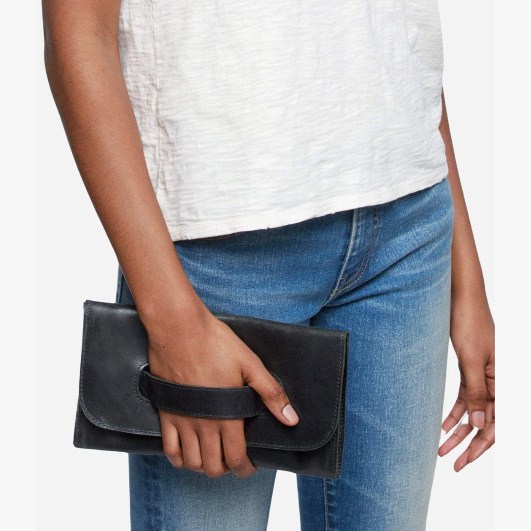 Mare Handle Clutch